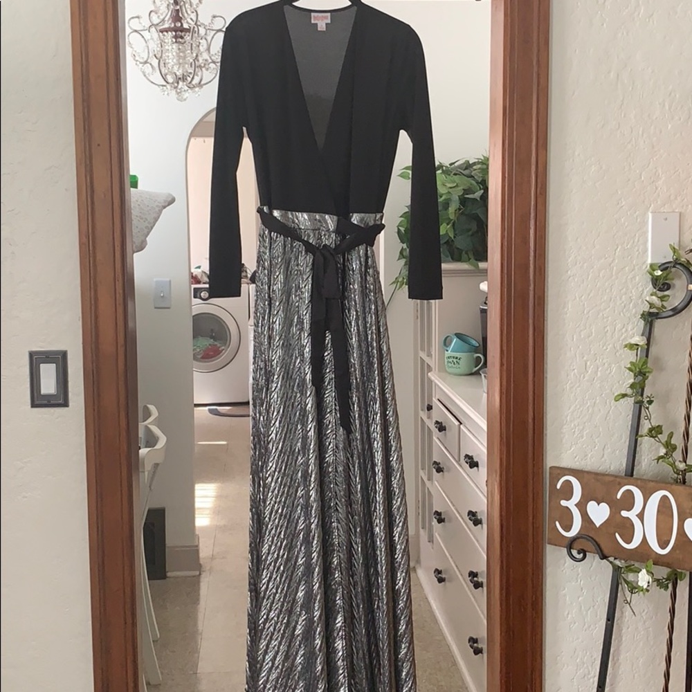 Lularoe elegant Deanna dress